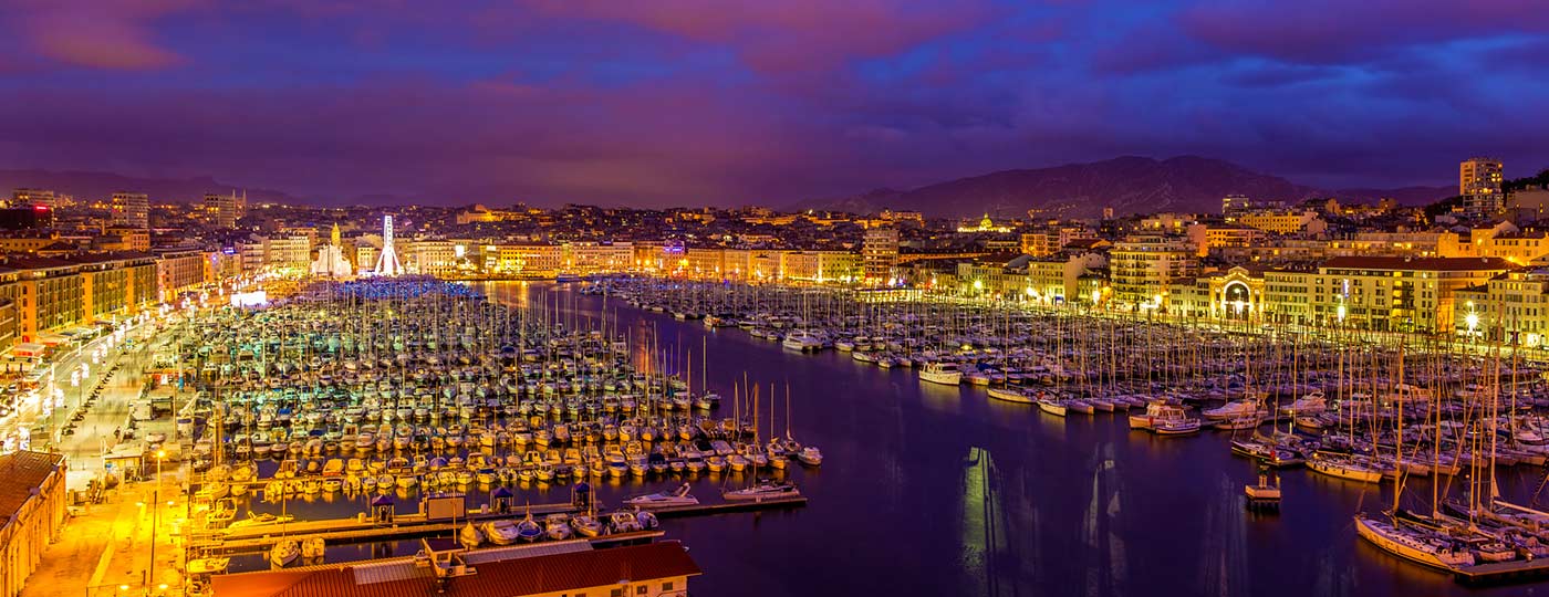 Bars à vin au Vieux Port de Marseille : les incontournables